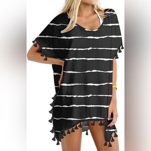 ❤️ NWT Black and White Striped Cover-Up